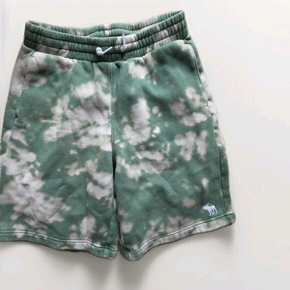 Abercrombie & Fitch Kid's Boy's (13/14) Green Tie Dye Drawstring Shorts - Picture 1 of 6